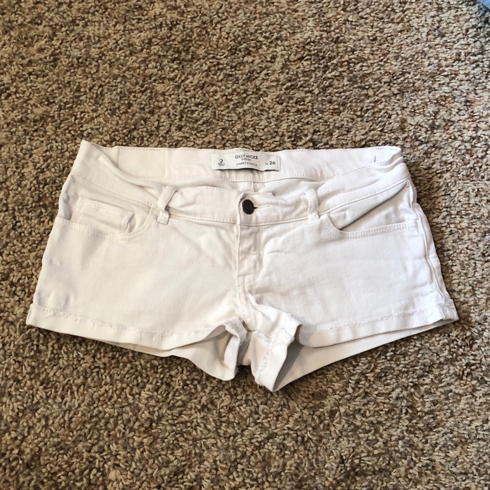 Gilly Hicks medium rise white jean shorts size 26